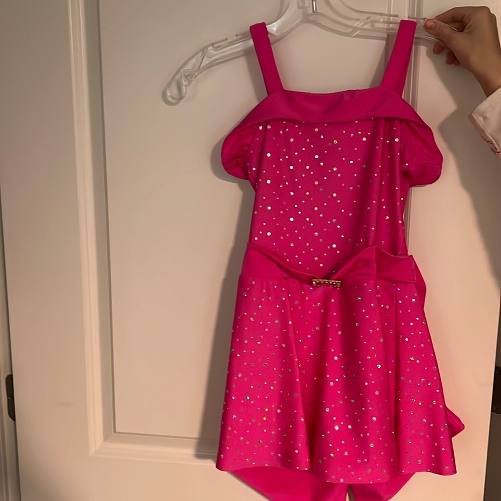 Revolution dance costume